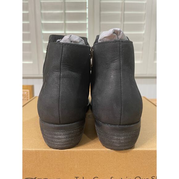 Born Women's Rani Black Boots Leather Size 7.5 NIB Waterproof Western Style - Picture 7 of 11